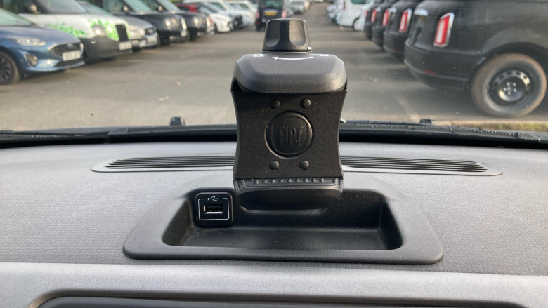 Fiat Panda 0.9 TwinAir [90] Waze 4x4 5dr Petrol Hatchback